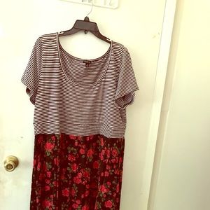 Casual black and white stripped dress